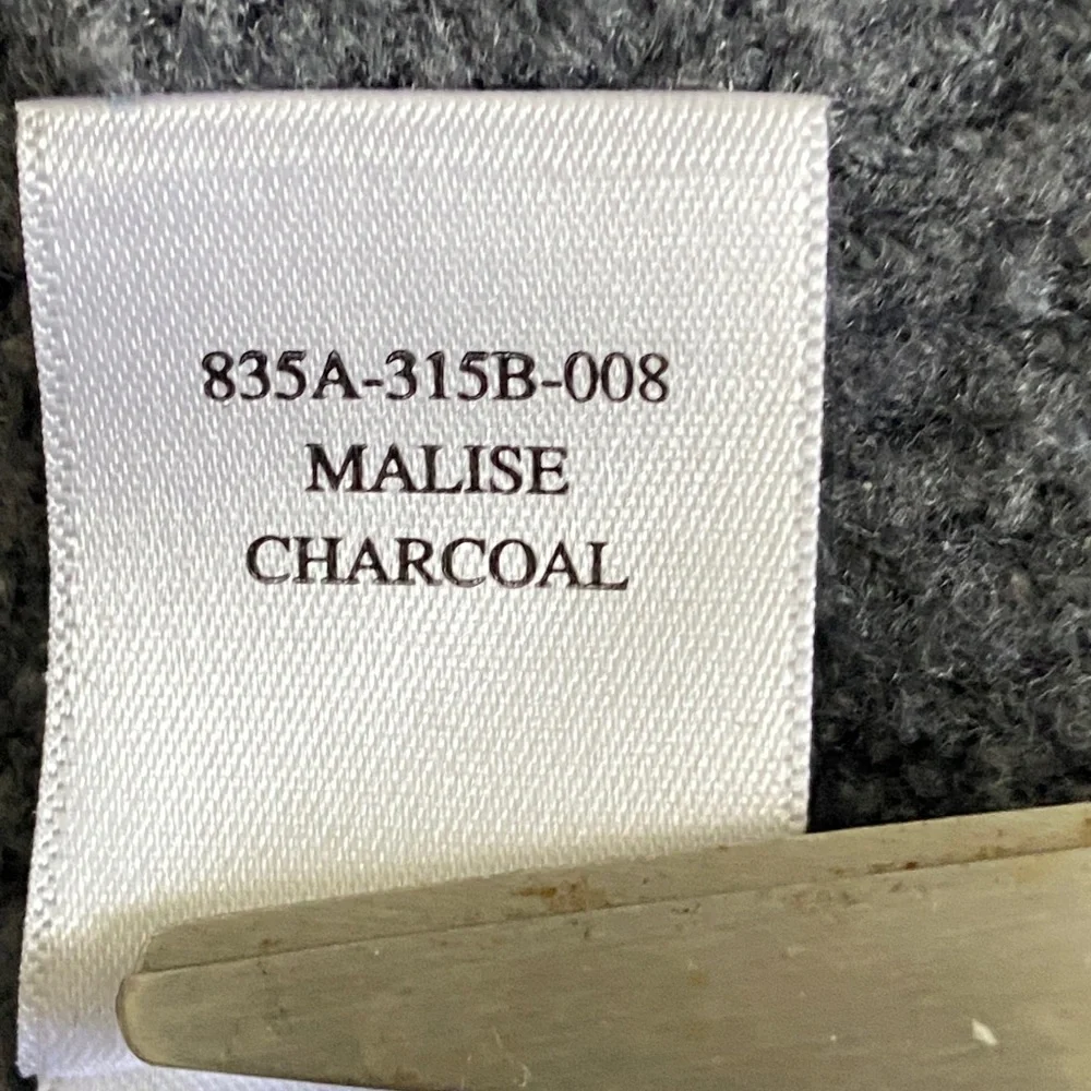 Rails Gisella Charcoal Cashmere Merino Wool Blend V-Neck Sweater 3362